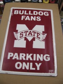 PS30046-Mississippi State Bulldog Metal Parking Sign