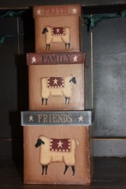 803027 Faith Family Friends sheep nesting boxes set of 3 