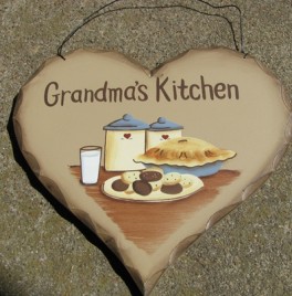  HP14 - Grandma's Kitchen Wood Heart 